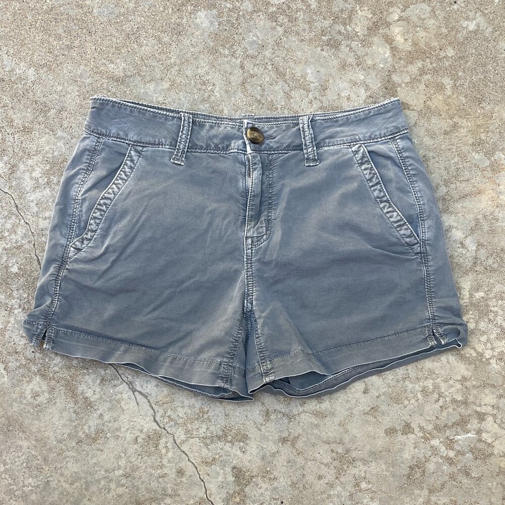 American Eagle Super Stretch Midi Shorts (Size 0)